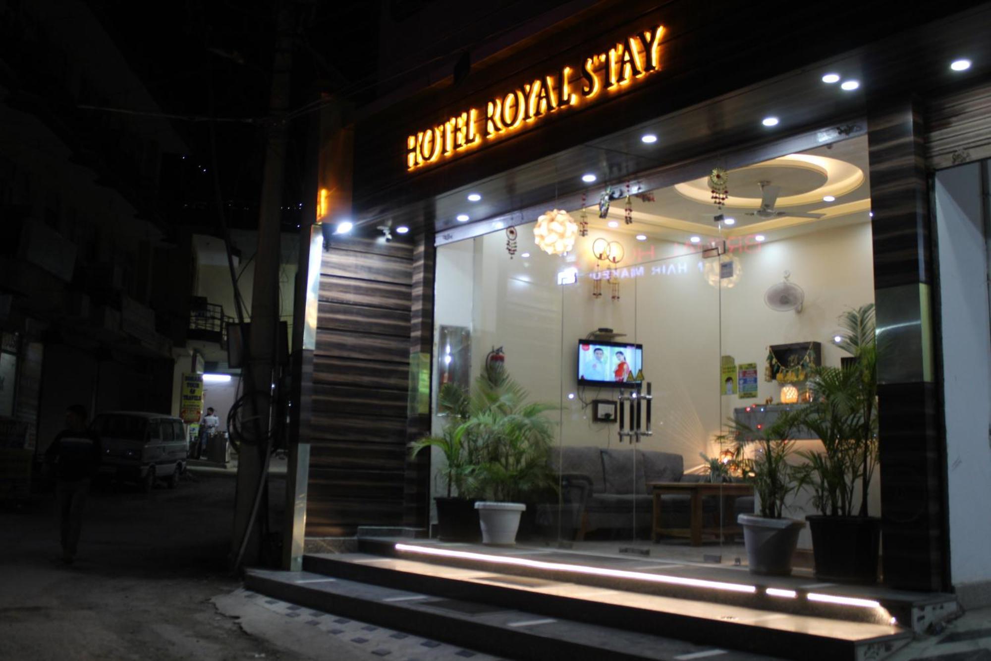 Hotel Katra Royal Stay エクステリア 写真